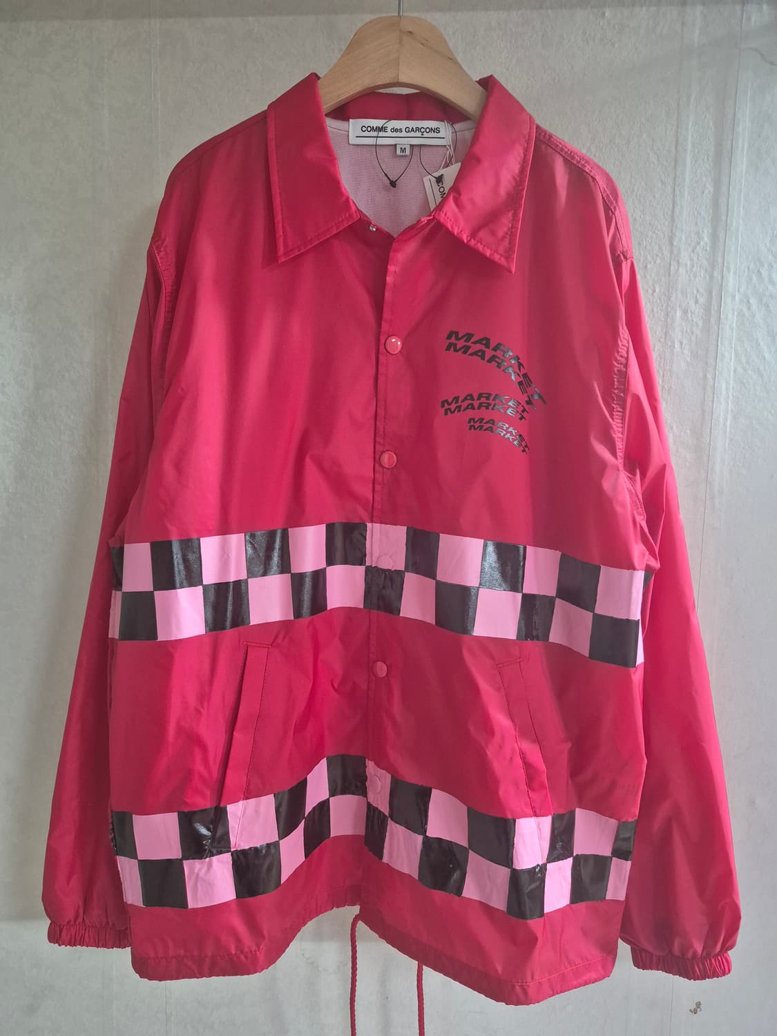 꼼데가르송 블랙앤핑크팝업 한정 코치자켓 상품이미지2