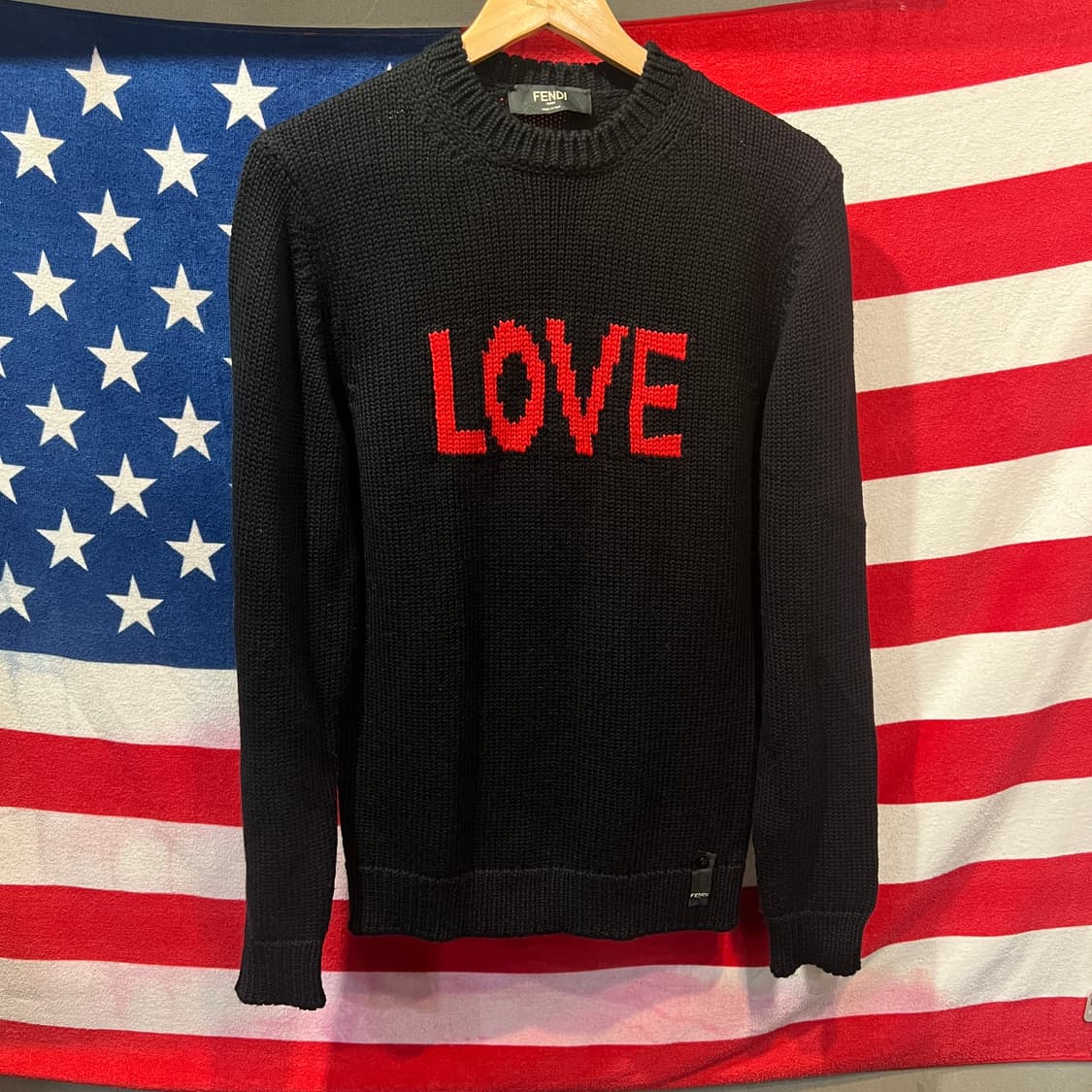 (M)펜디 17FW LOVE 자수 니트 상품이미지1