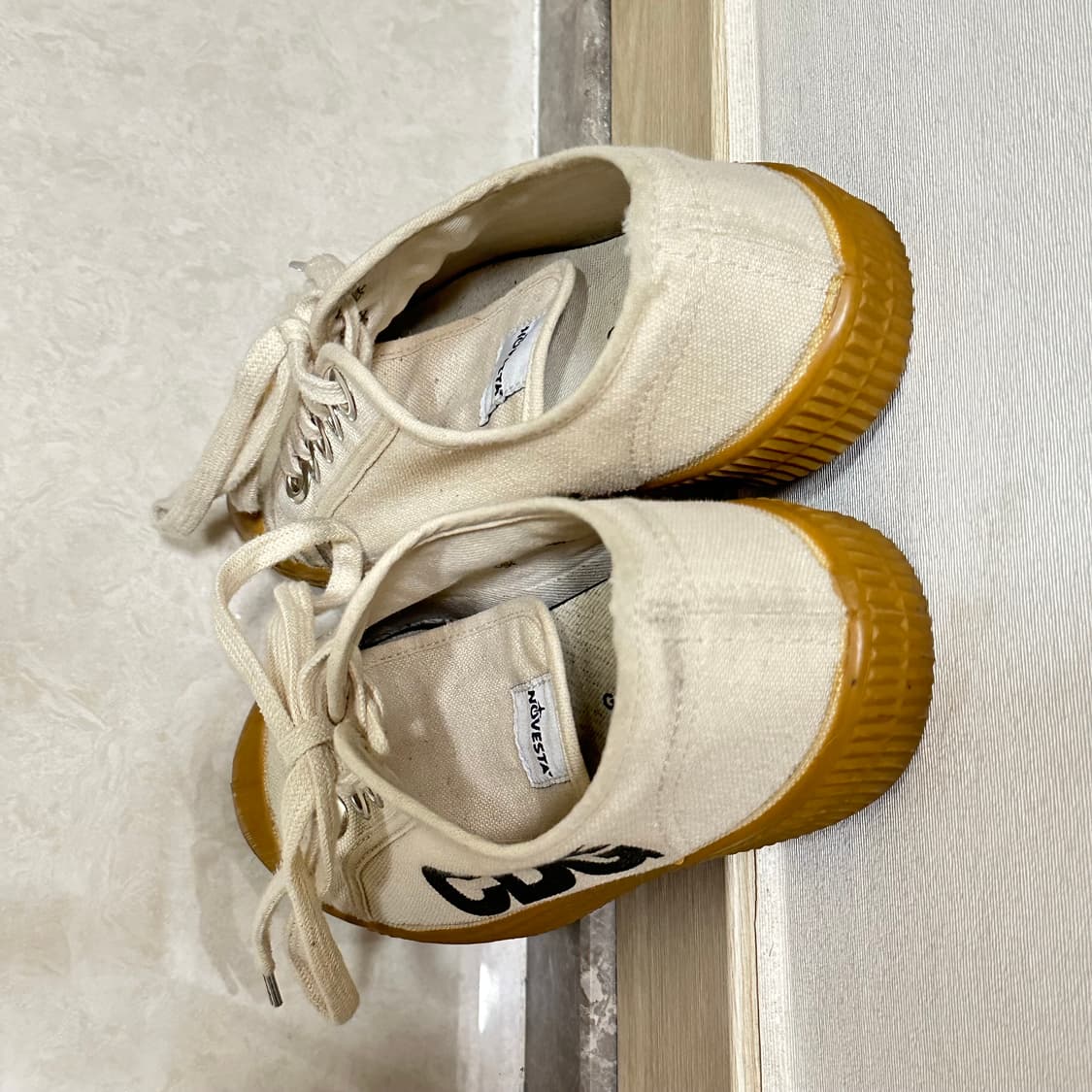 CDG x 노베스타 스니커즈 상품이미지5