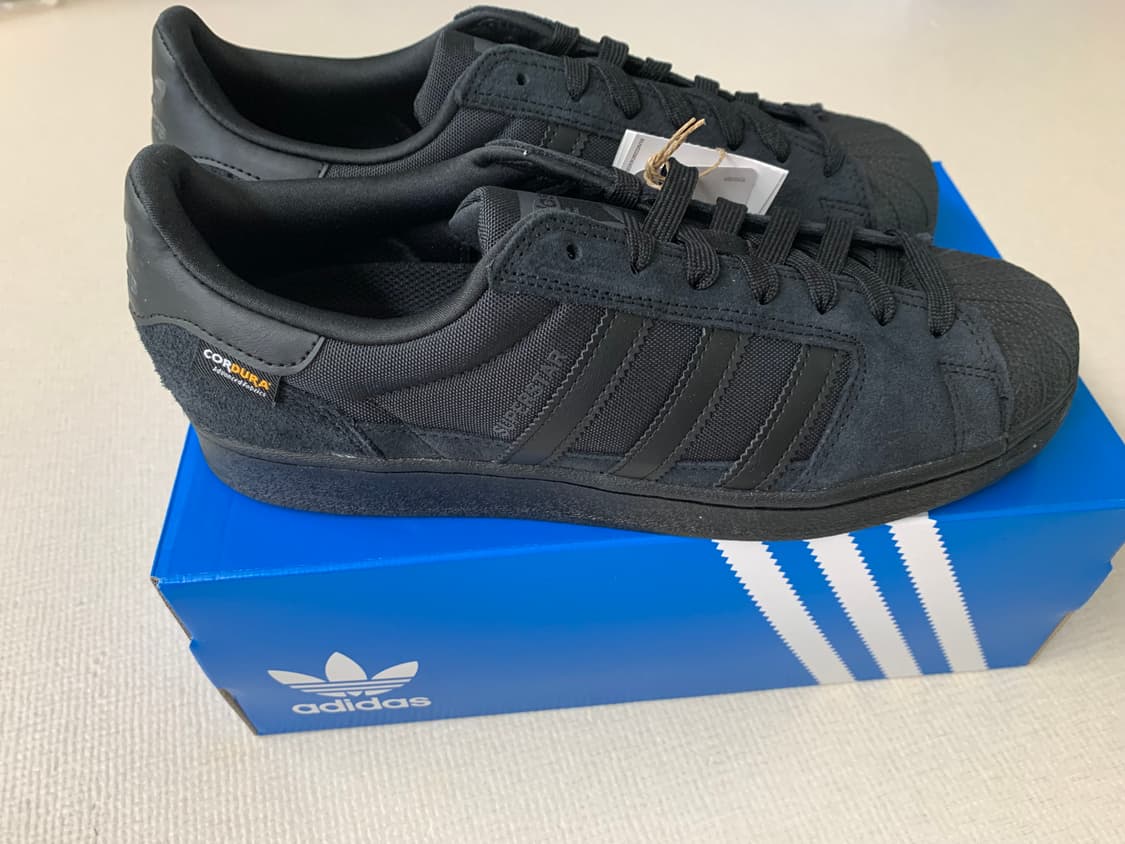 아디다스 슈퍼스타 블랙카본 상품이미지2