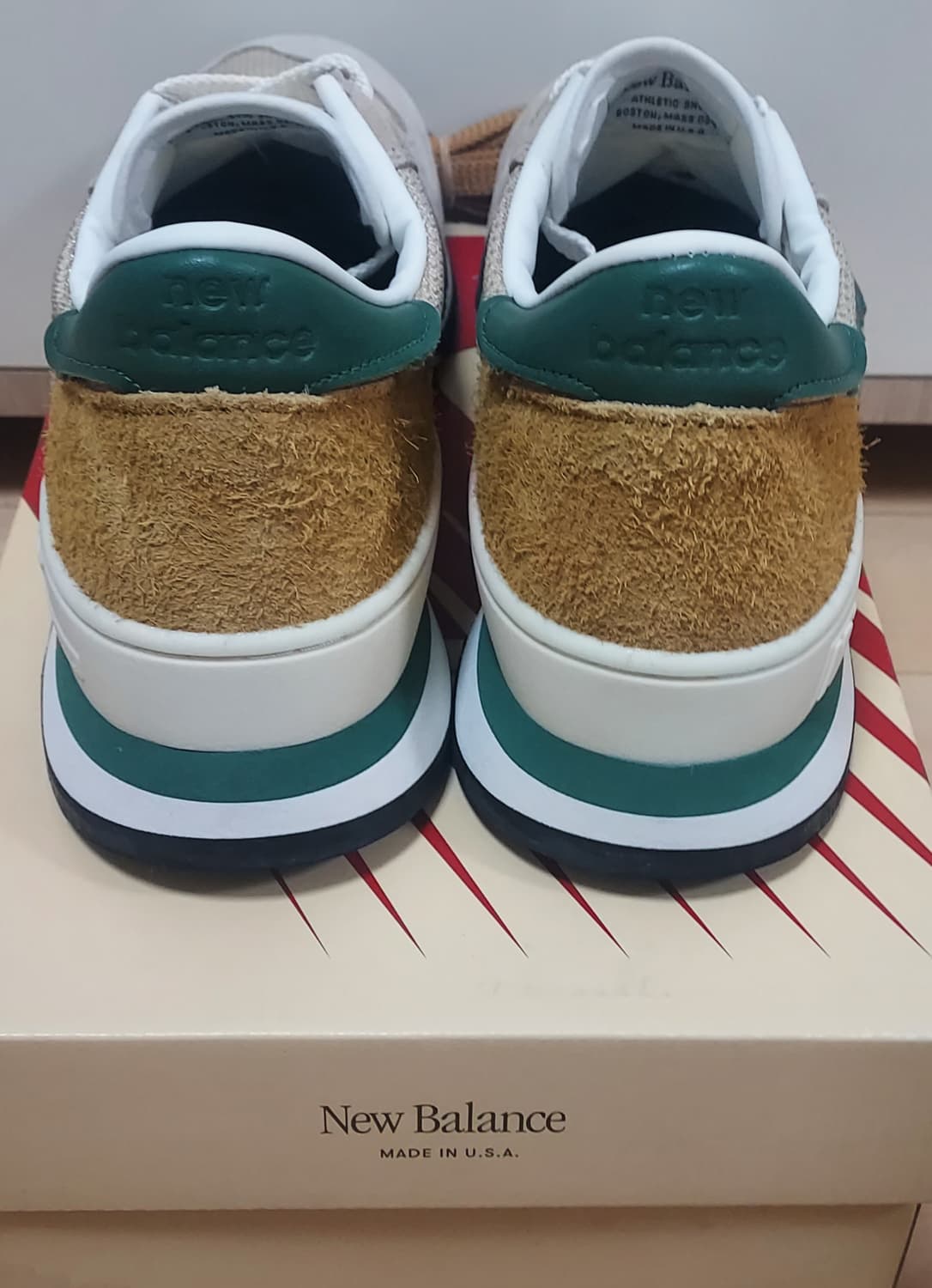 (275)뉴발란스 990V1 탄 그레이 상품이미지3