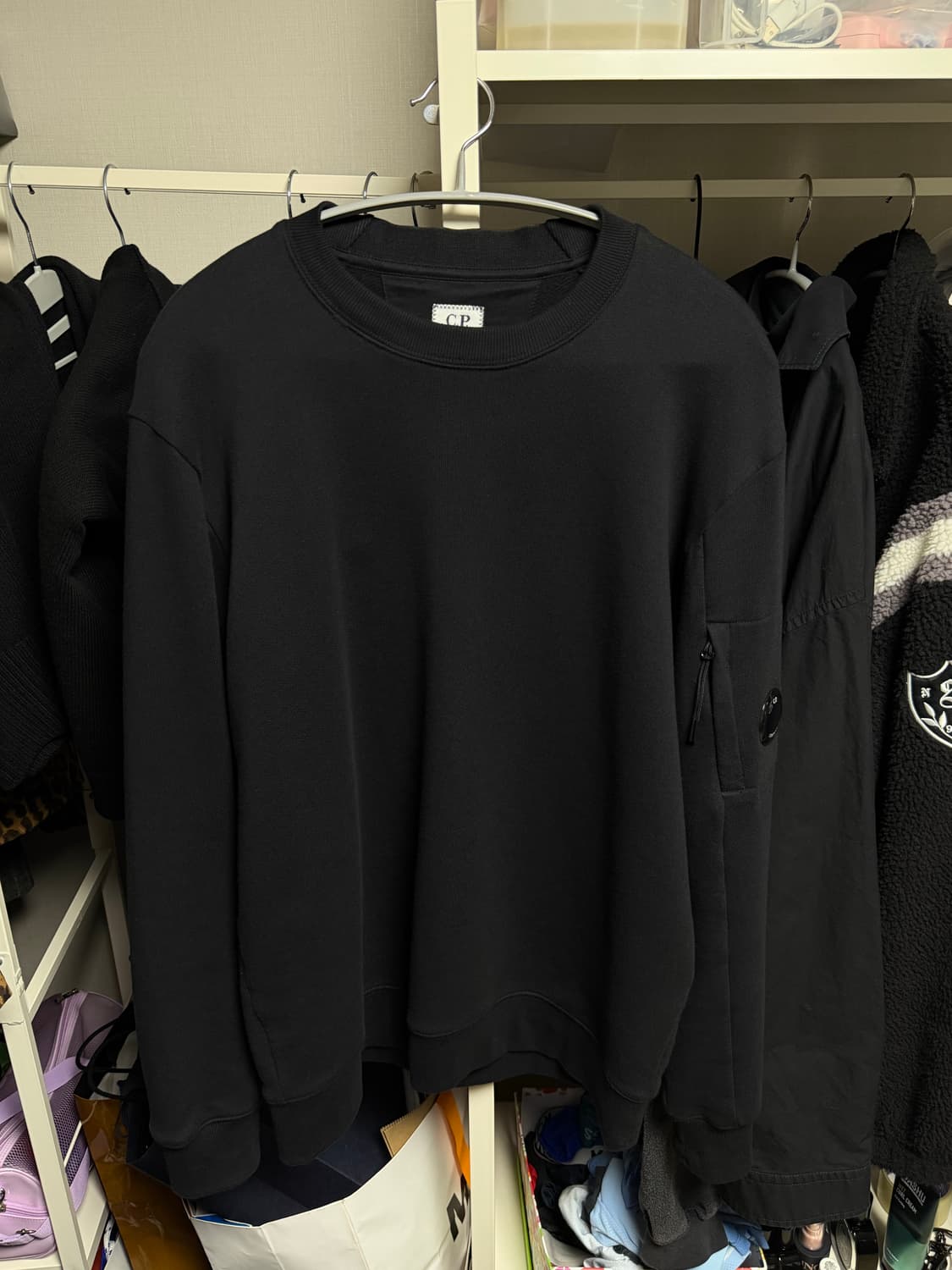 CP 컴퍼니 맨투맨 블랙 XL 사이즈 상품이미지1