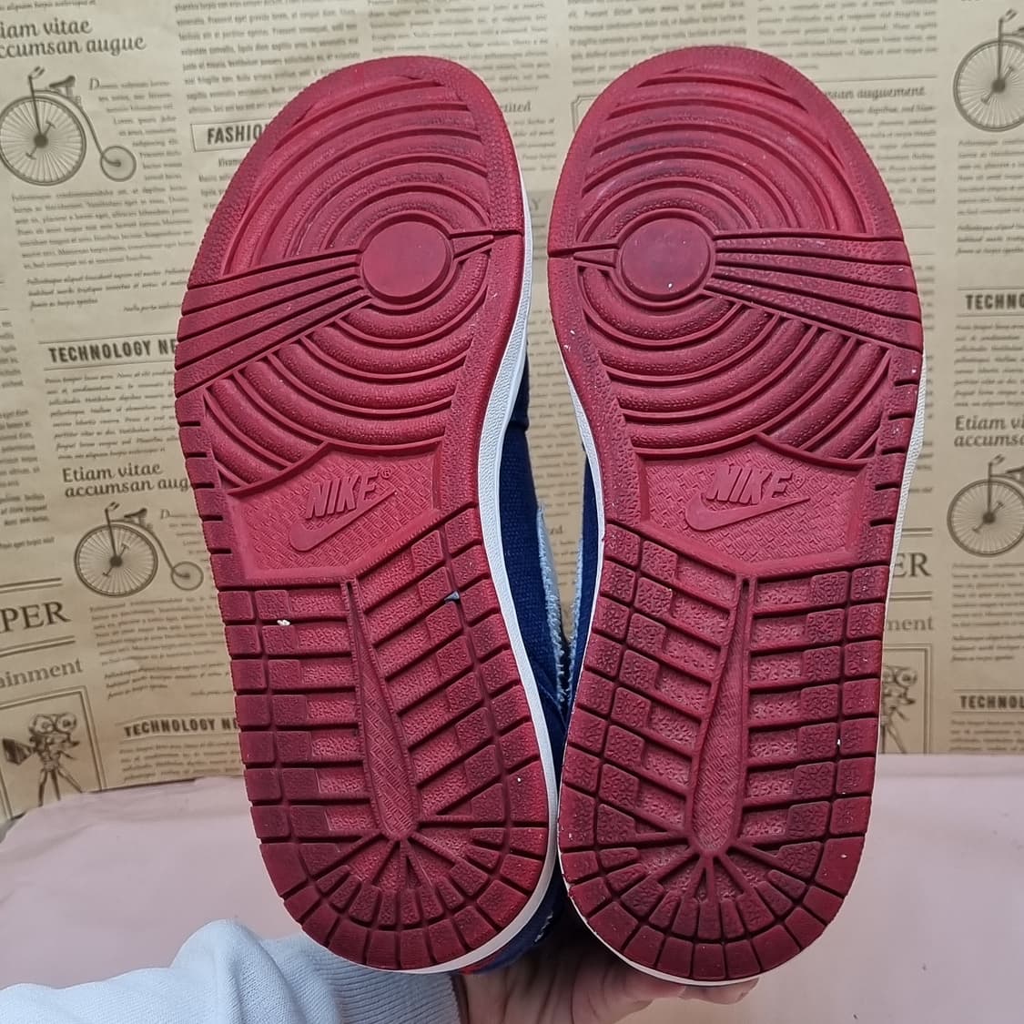 나이키 에어 조던 1 하이 275 상품이미지3