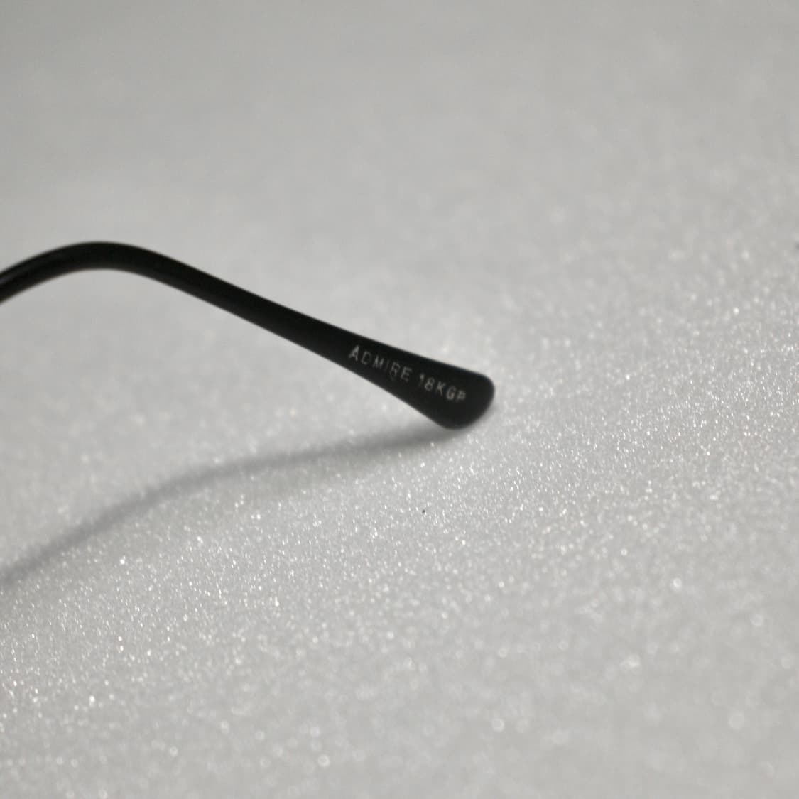 ADMIRE 뱀무늬 디테일 무테 안경 (블랙) 상품이미지7