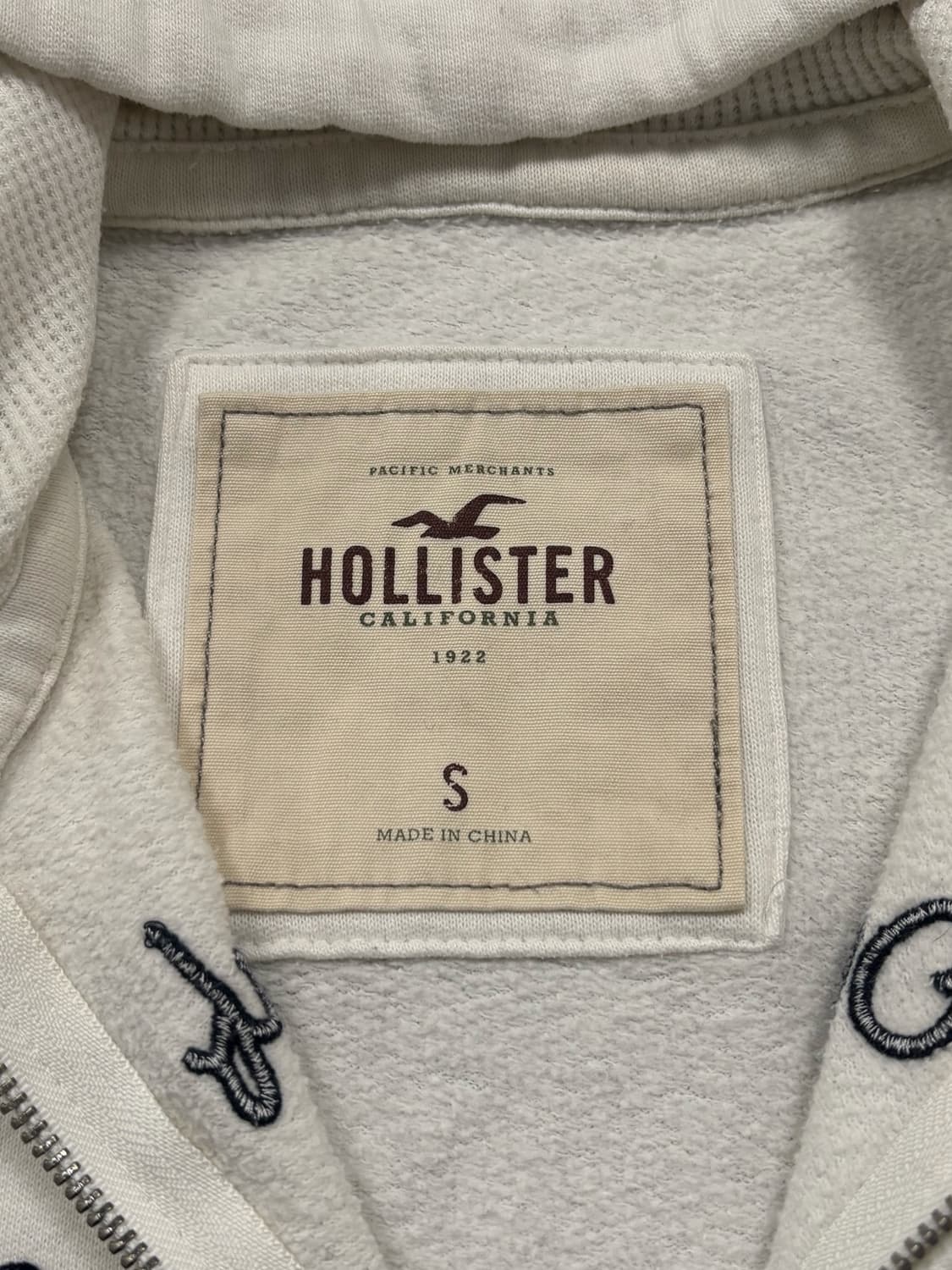 홀리스터 화이트 후드집업 상품이미지6