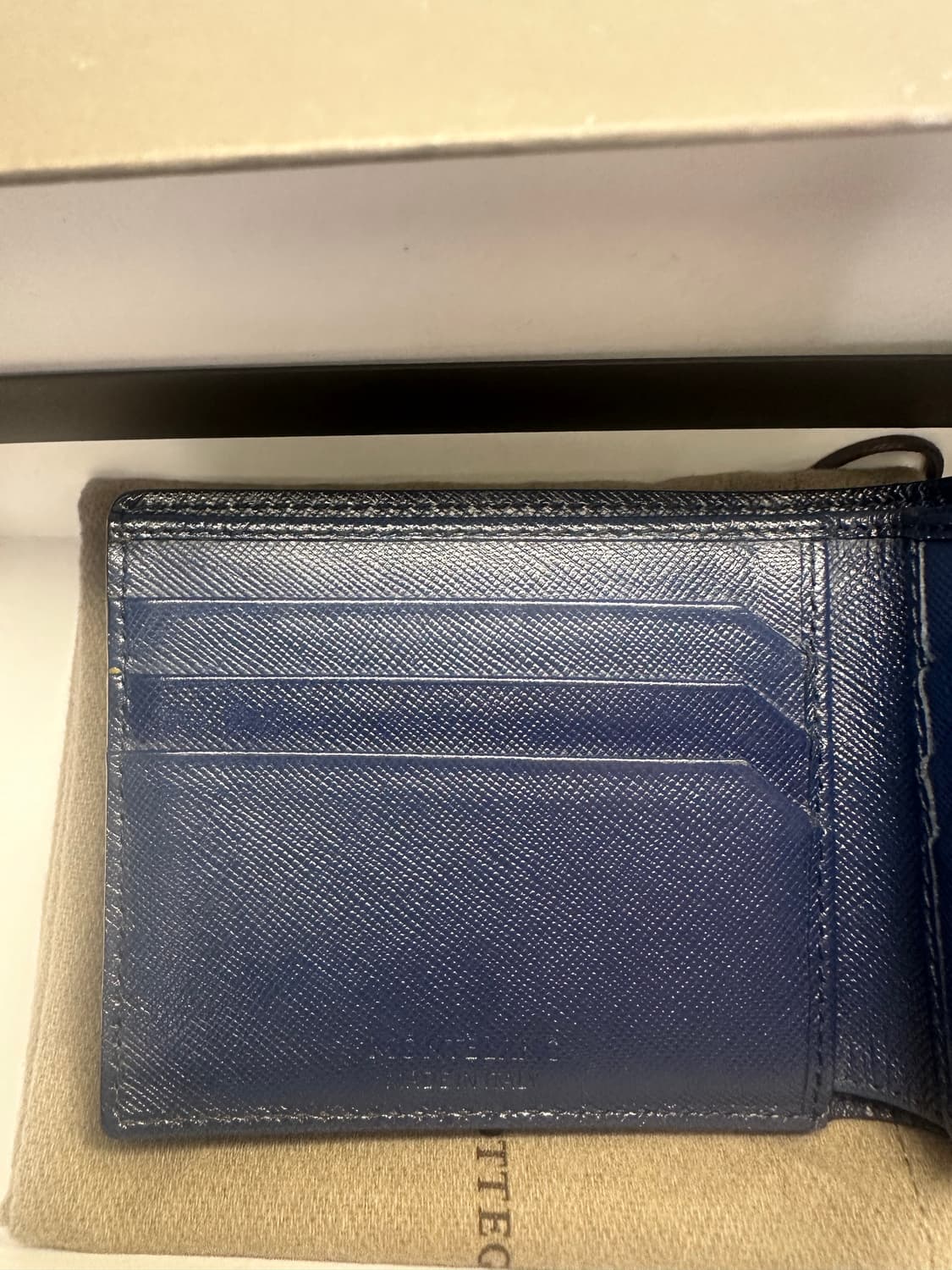 몽블랑 반지갑 사피아노 네이비 상품이미지6