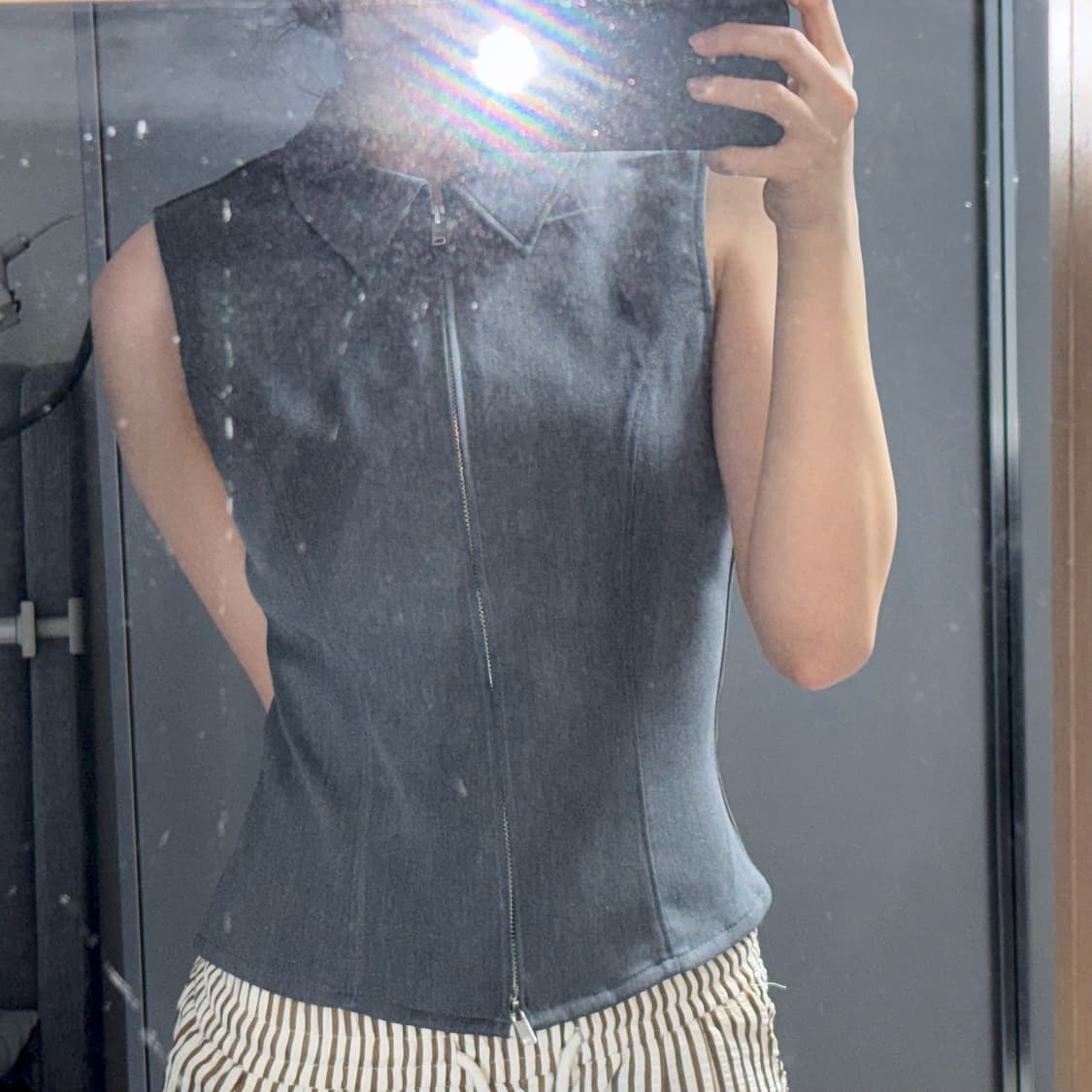 h&m 신주쿠 그레이 나시 투웨이 집업 상품이미지1