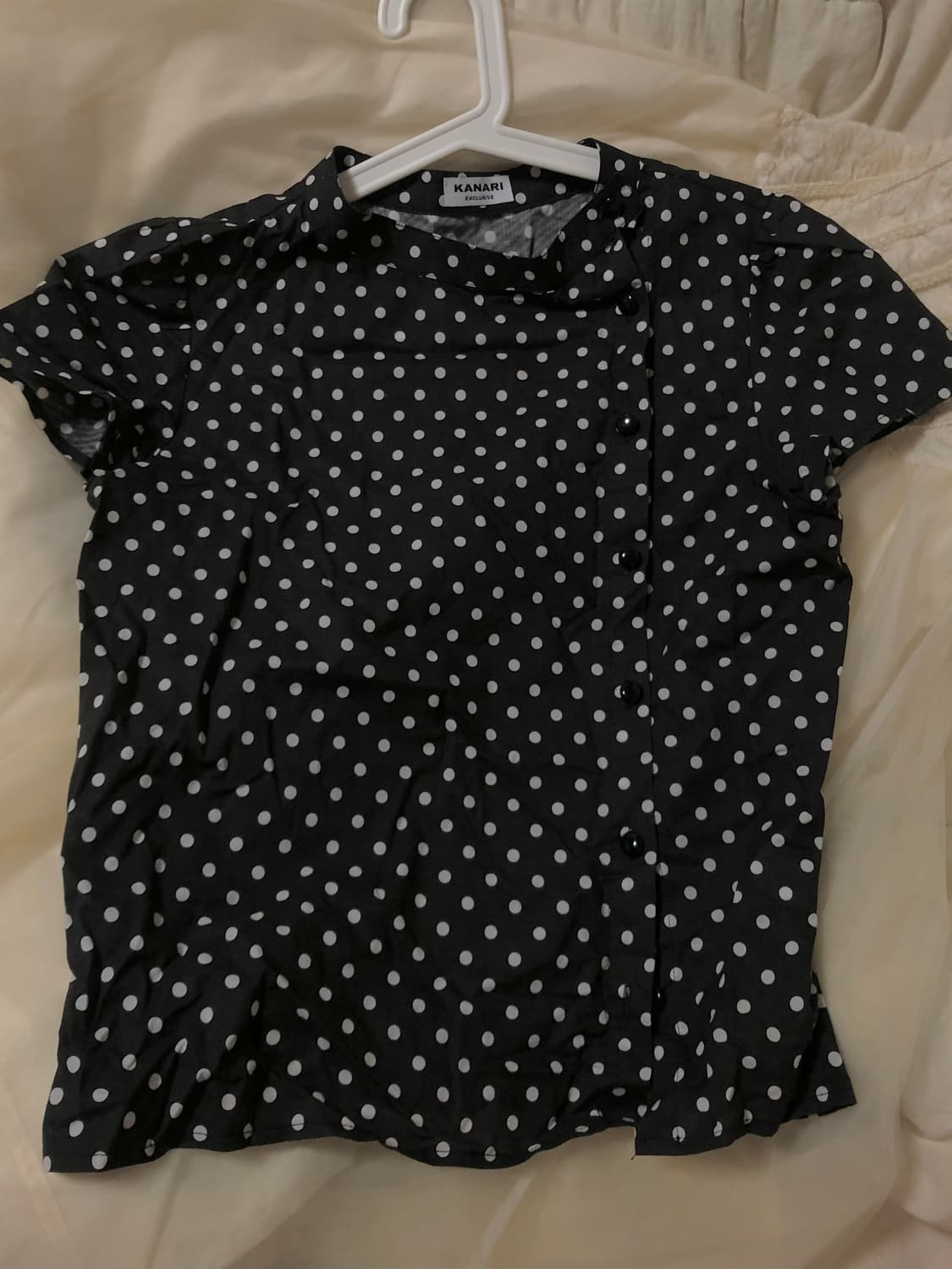 카나리 도트 반팔 셔츠 SHORT SLEEVE PUFF SHIRT  상품이미지4