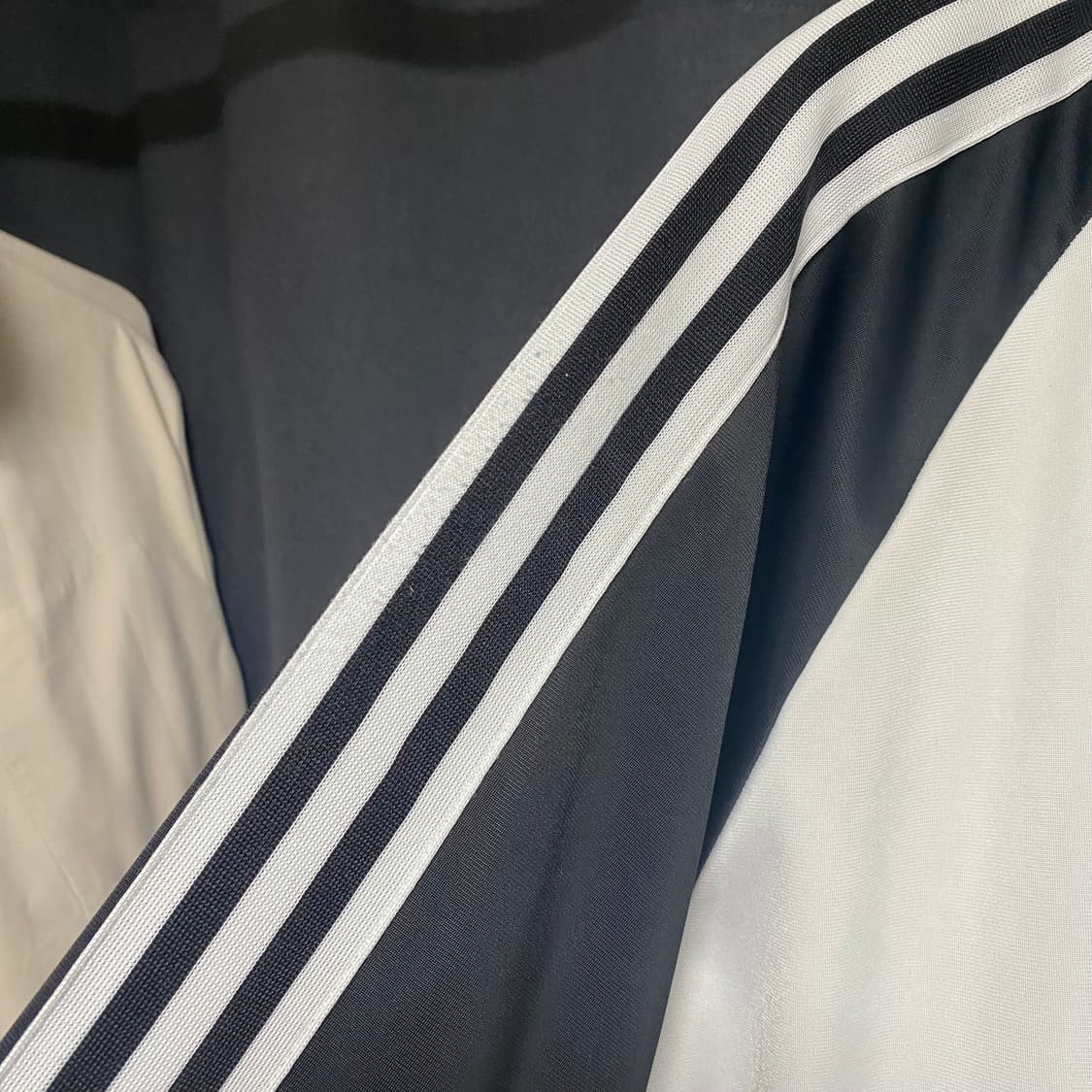 아디다스 니고베어 트랙탑 져지 105 상품이미지4