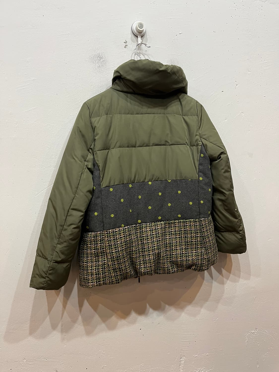 DOILY JPN 트위드 트리밍 도트 카키 덕다운 패딩 우먼즈 상품이미지3