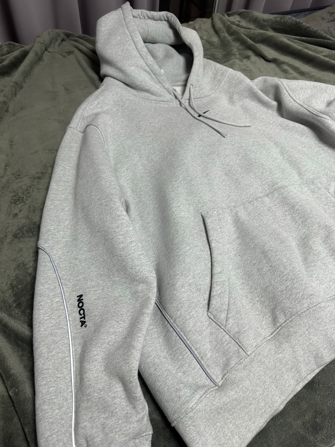 녹타나이키 회색 후드 상품이미지4