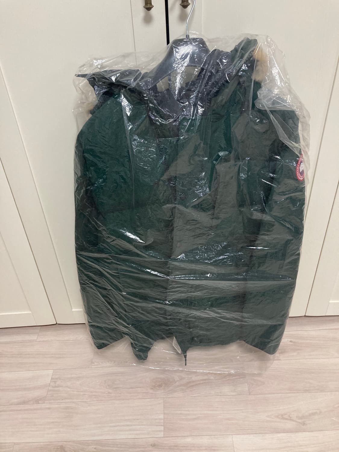 캐나다구스 카슨 칼슨 인터핏 M 새제품 상품이미지1