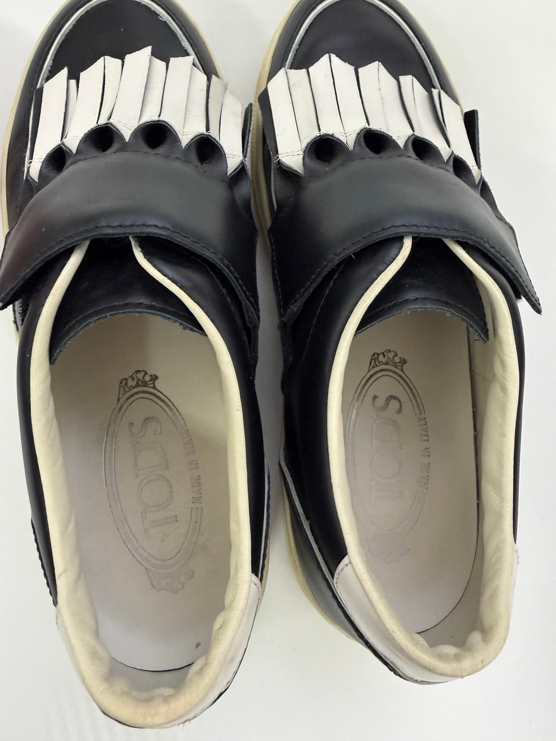 정품) TODS 토즈 여성 텅 장식 스니커즈 35.5 상품이미지7