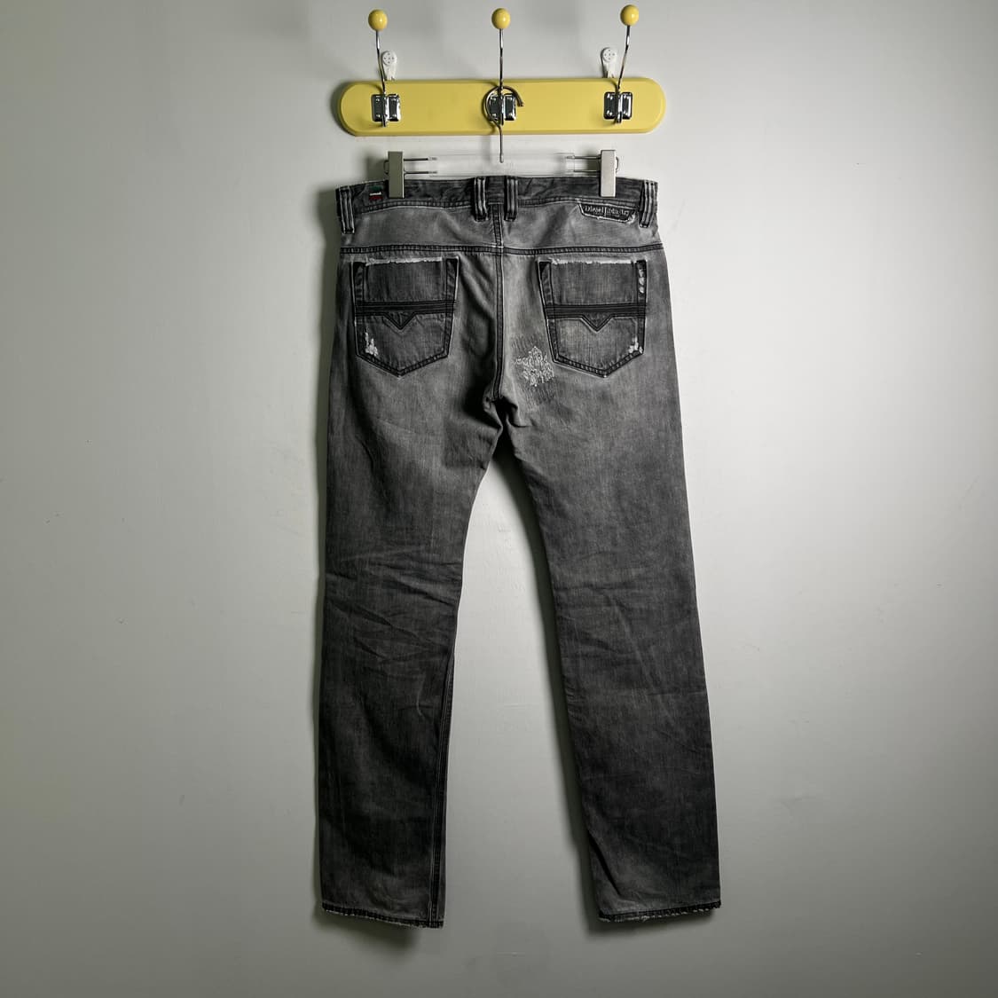diesel 디젤 사파도 그레이 워싱 데님 팬츠 32 상품이미지3