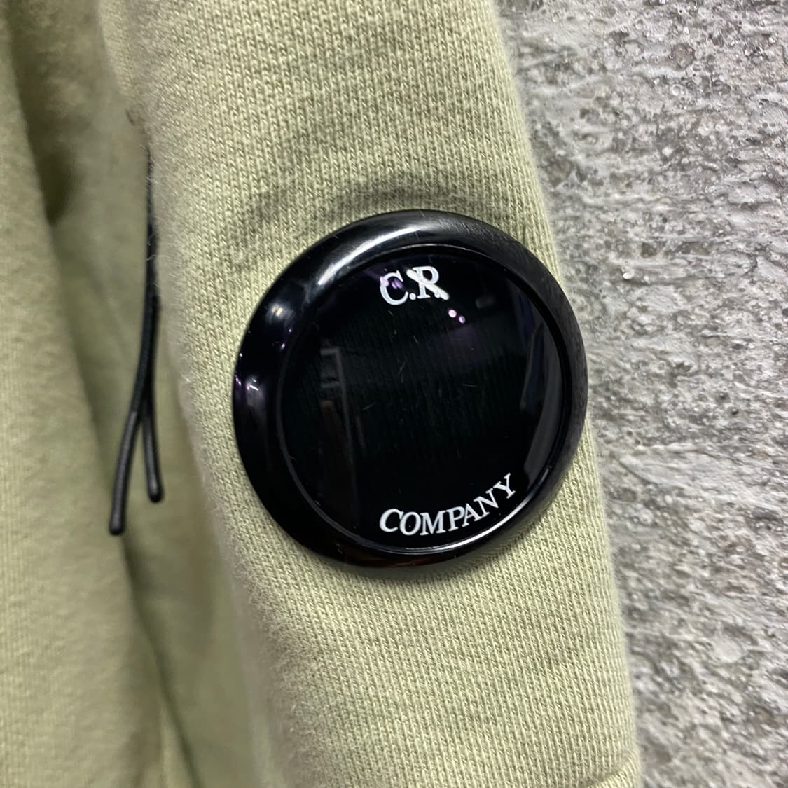 CP컴퍼니 렌즈디테일 크루넥 스웨트셔츠 B4664 상품이미지3