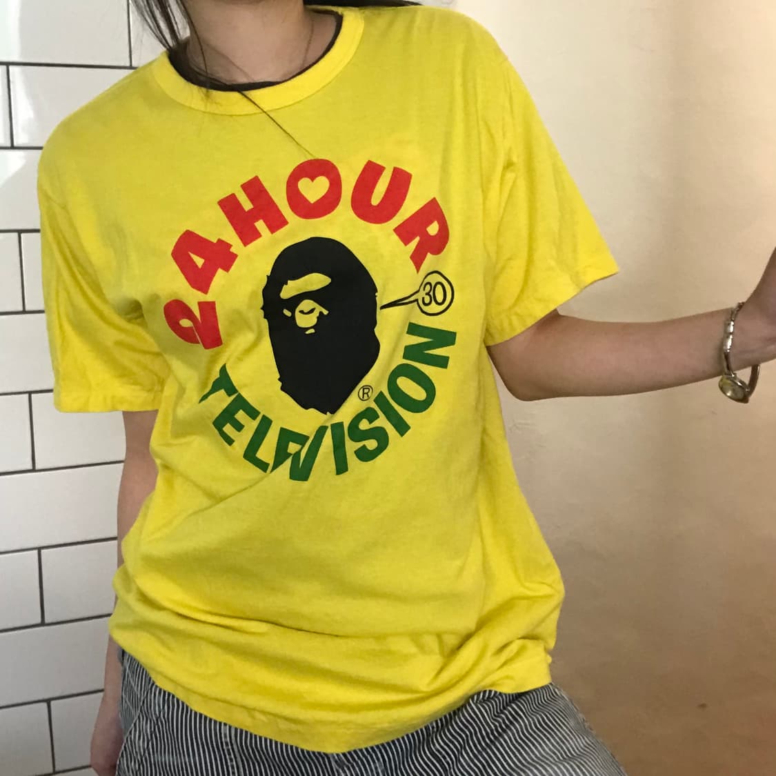 베이프 에이프 헤드 로고 티셔츠 상품이미지1