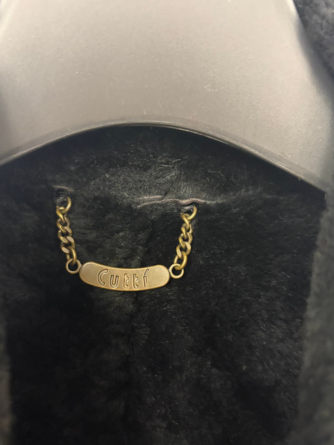 Cuttif 블랙 양가죽 숏 무스탕 자켓 상품이미지4