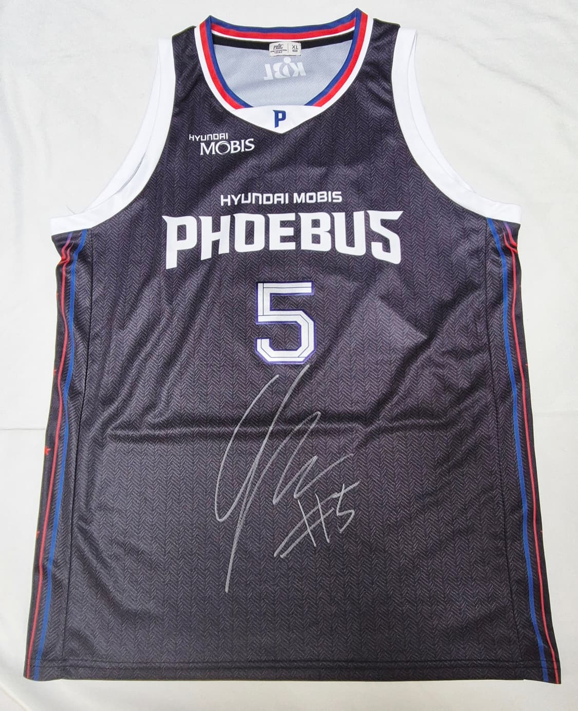 울산 현대모비스 홈 김지완 싸인 유니폼 팝니다  상품이미지1