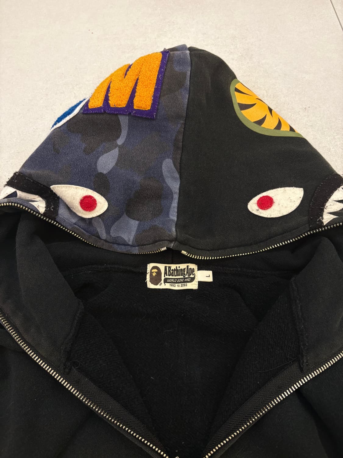 베이프 샤크 반카모 청계 후드집업 상품이미지7