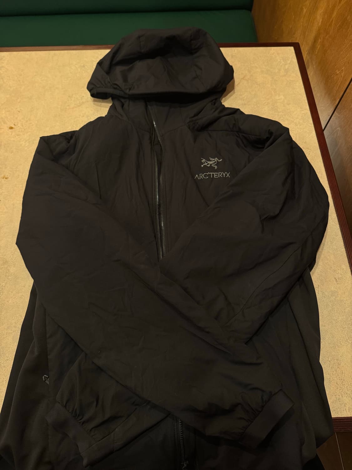 아크테릭스 아톰 후디 블랙 m 상품이미지1