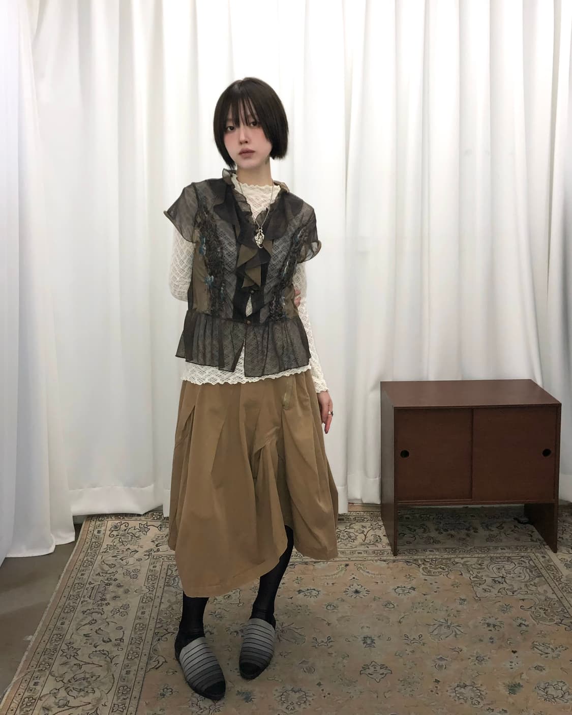 카키 시스루 레이스 반팔  상품이미지2