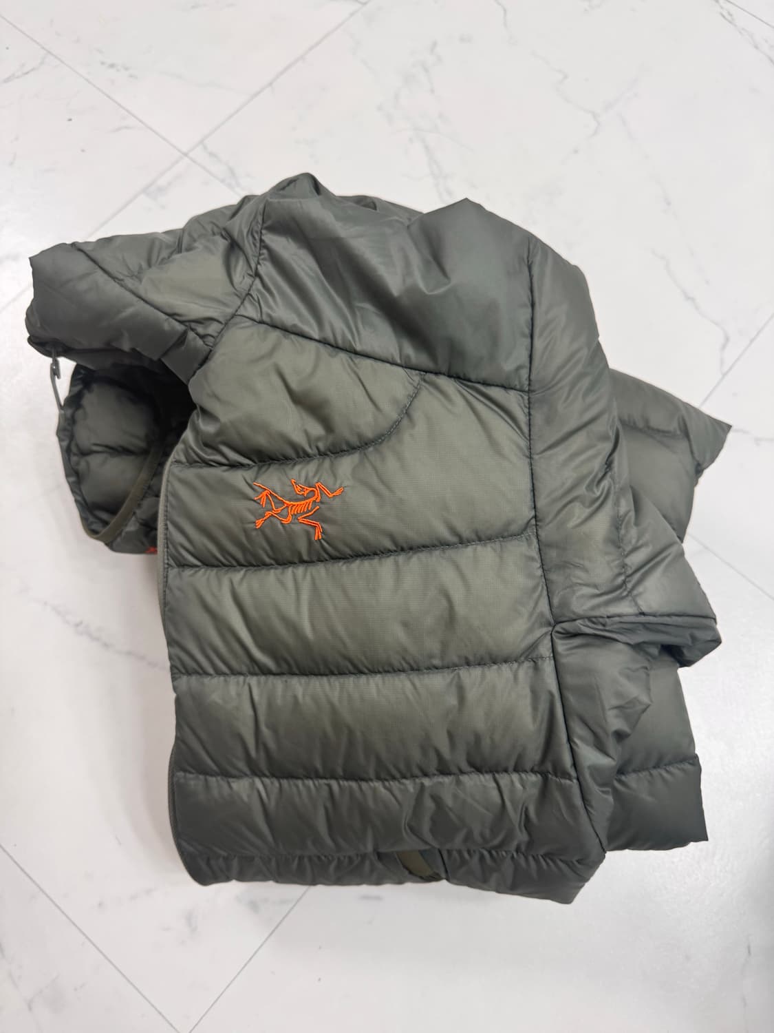 아크테릭스 패딩 세륨 후디 XS Forage/Verve 포리지 베르베 상품이미지2