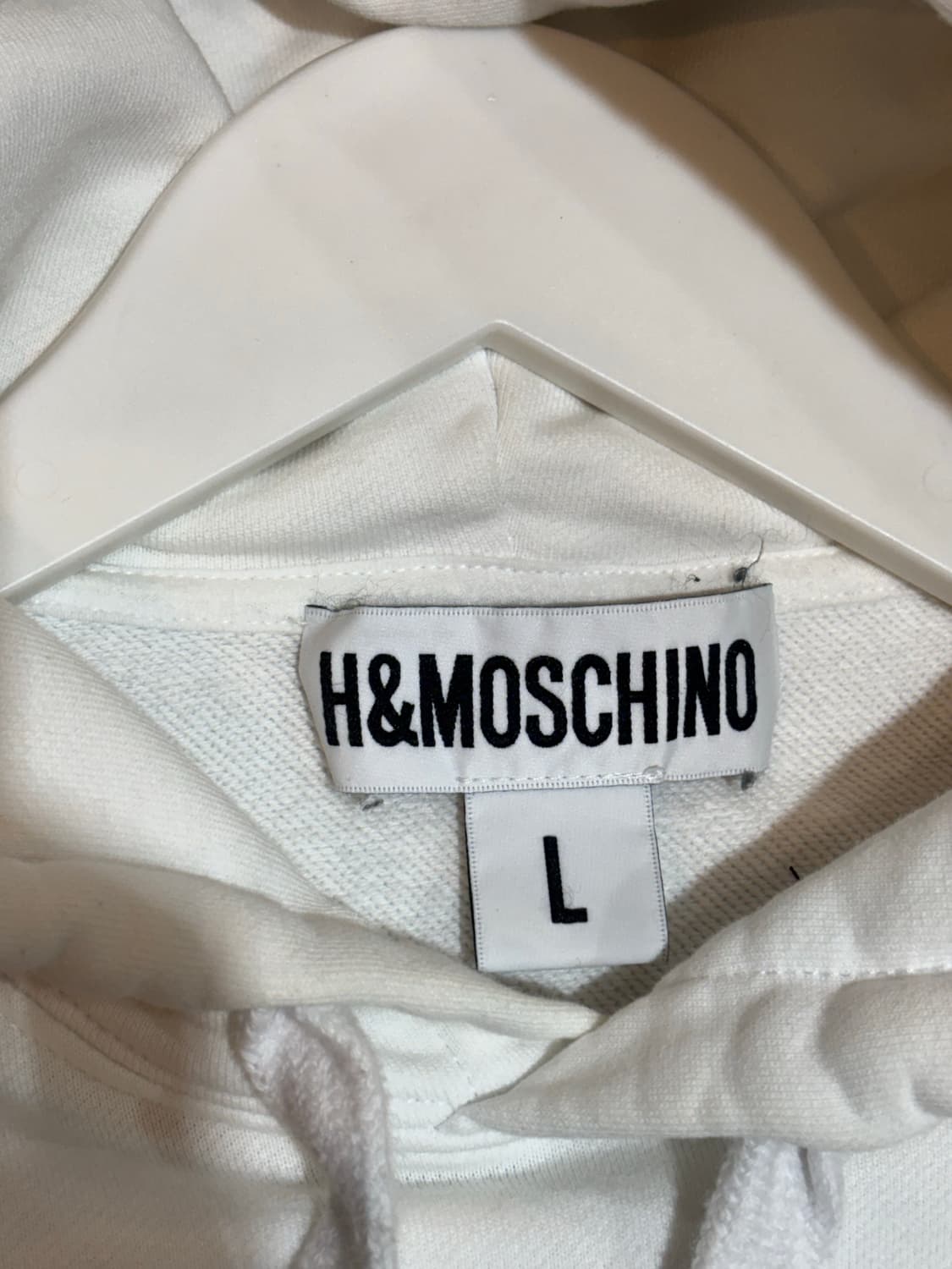 H&M 모스키노 후드티 화이트 L사이즈 상품이미지5