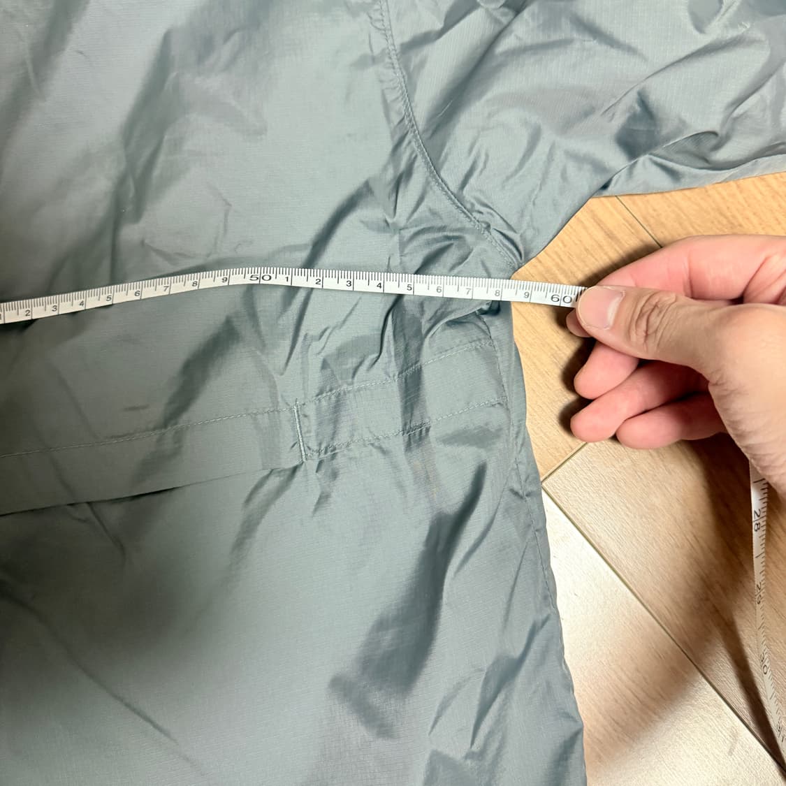 아디다스 3선 바람막이 후드 자켓 그레이 상품이미지5