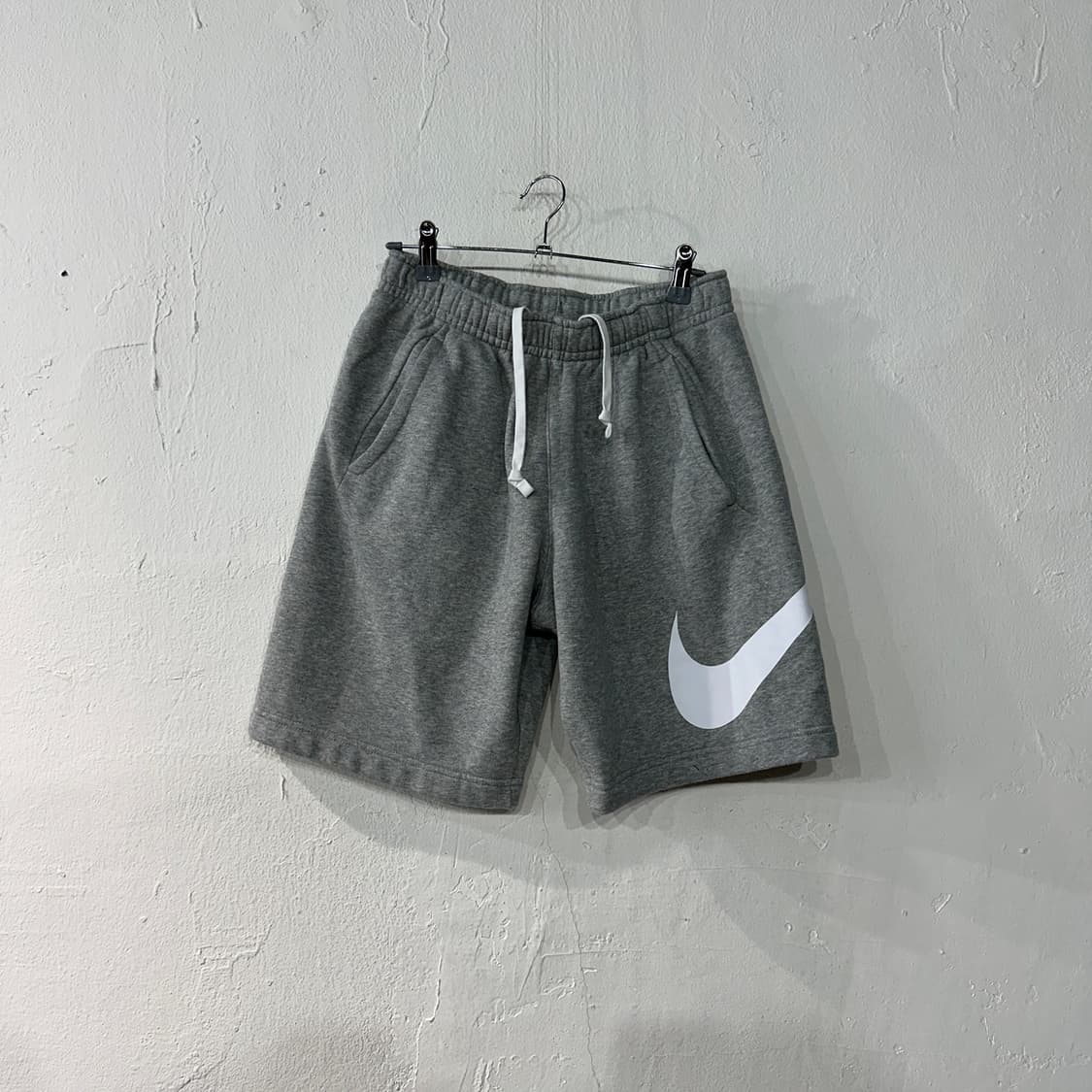 나이키 빅로고 반바지 S 상품이미지1