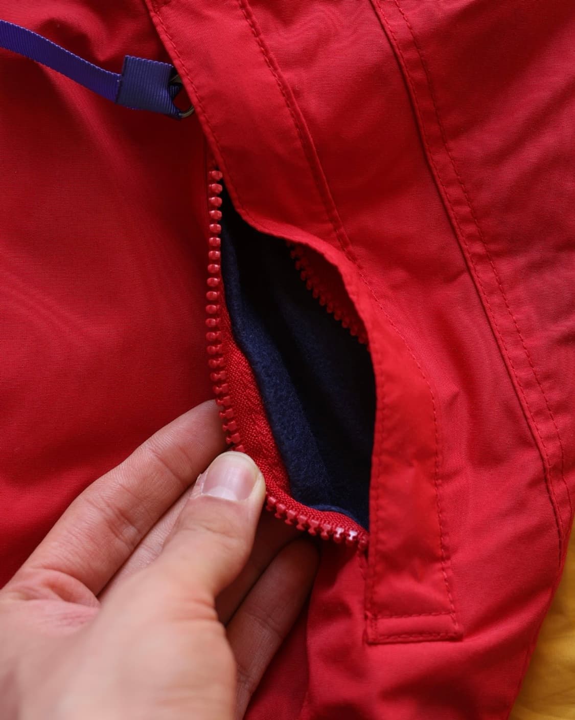 파타고니아 90s 쉘드 신칠라 베스트 레드S 상품이미지8