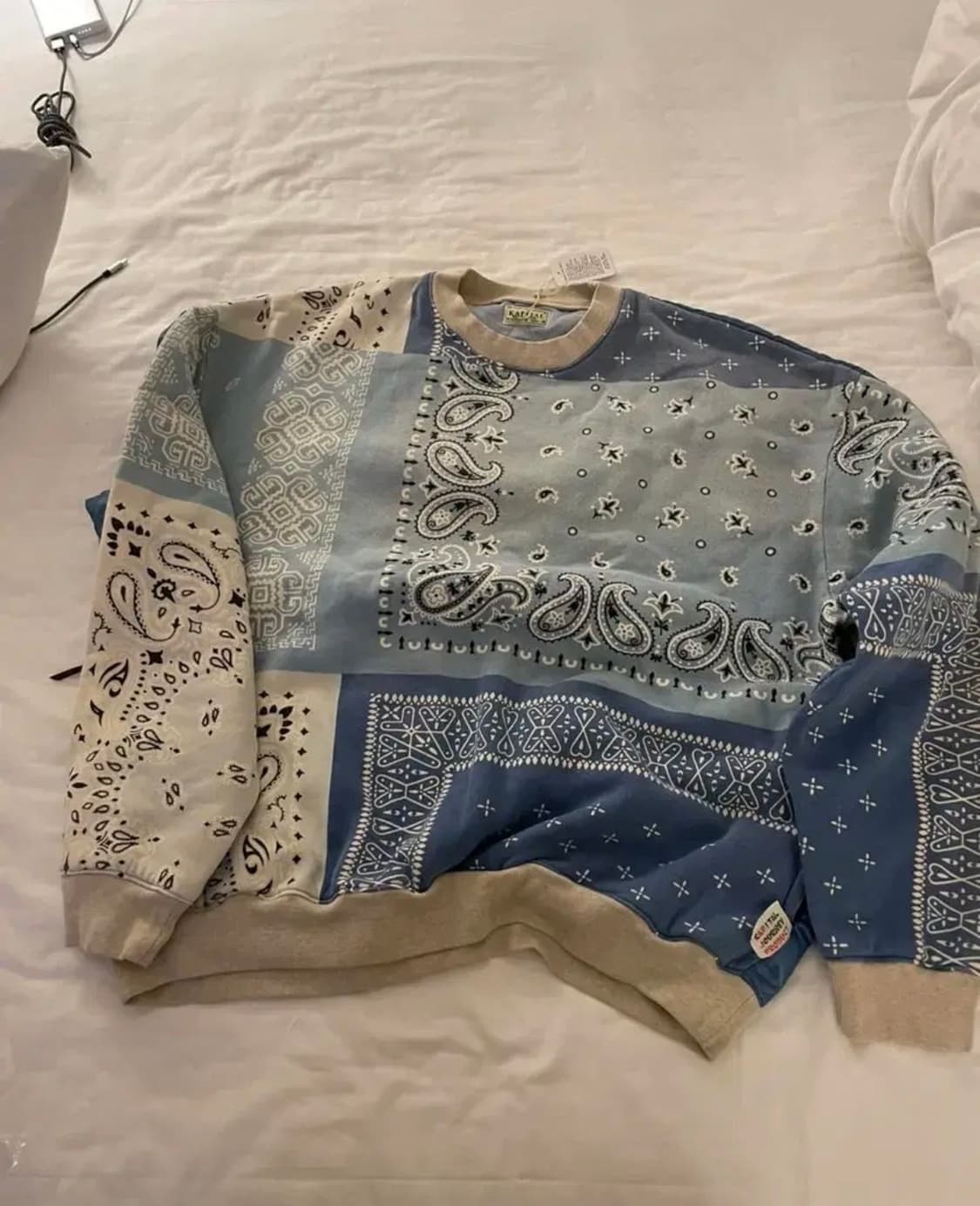 캐피탈 반다나 패딩 맨투맨 XL 상품이미지1