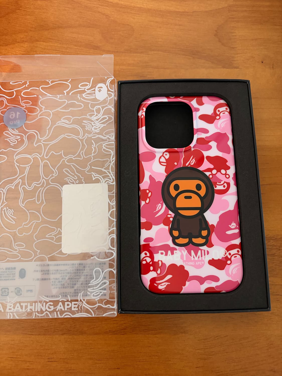 베이프 아이폰16프로 케이스 상품이미지6