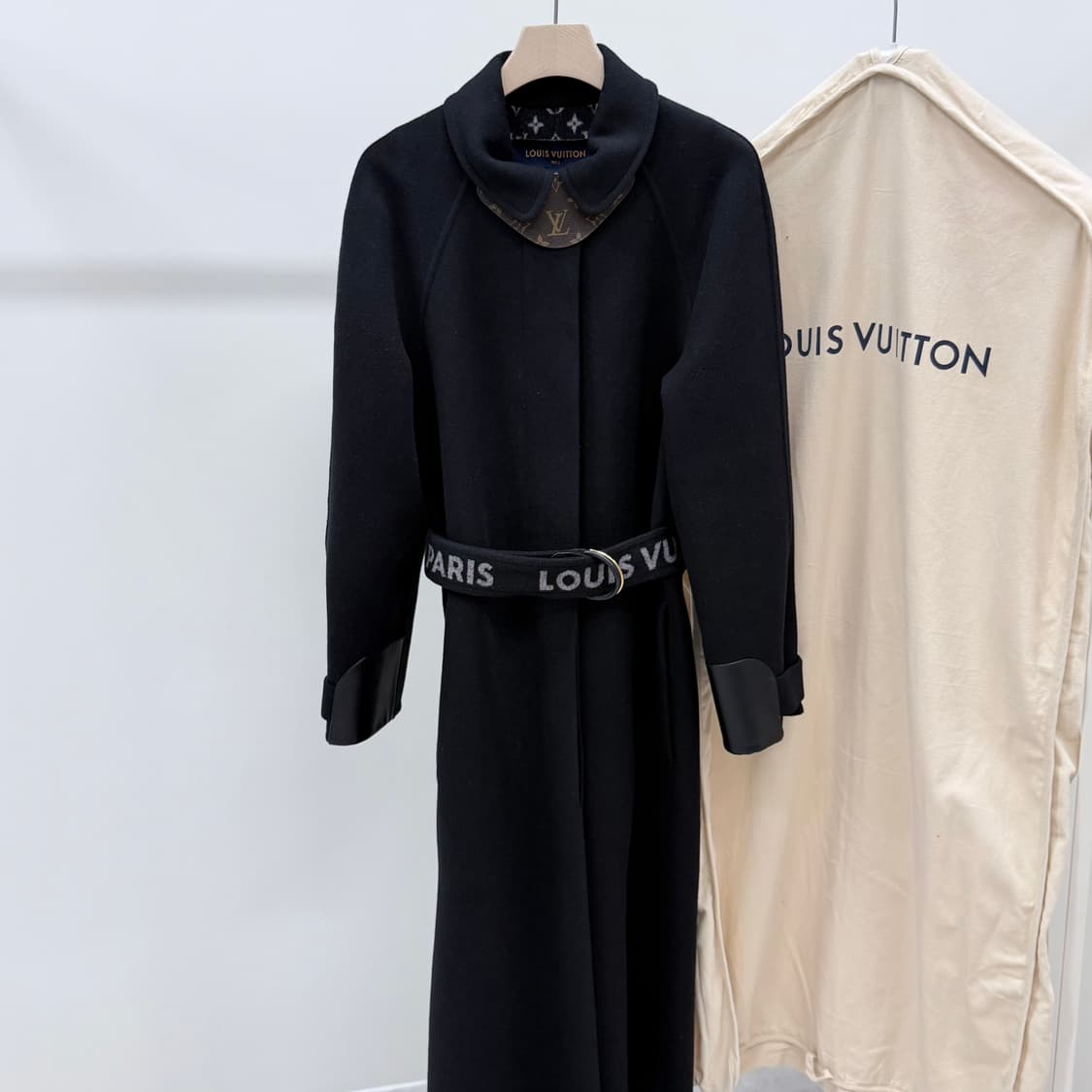 [S+급/34] 루이비통 악센트 더블 페이스 여성 코트 자켓 블랙 상품이미지1