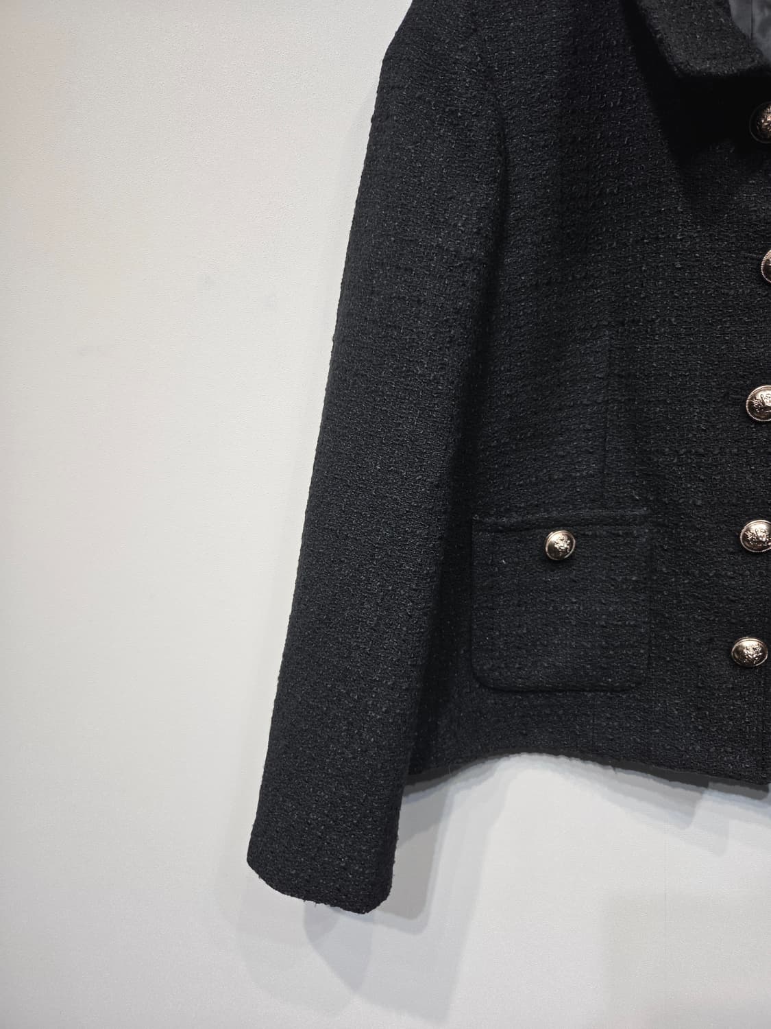 KARL LAGERFELD 칼 라거펠트 블랙 트위드 크롭 자켓 상품이미지4