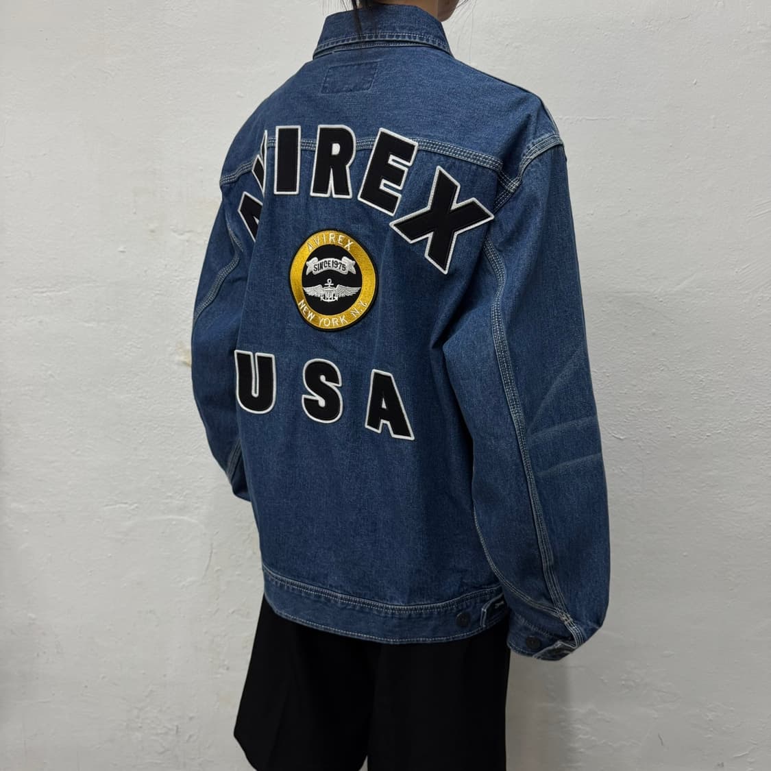 아비렉스(AVIREX) 라이트블루 워시드 데님 패치 로고 91-B 자켓 상품이미지2
