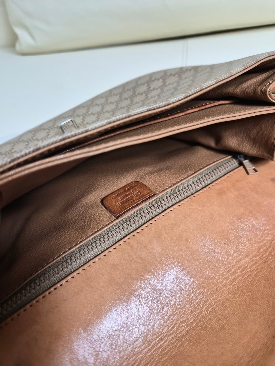 셀린느 정품 크로스백 상품이미지7