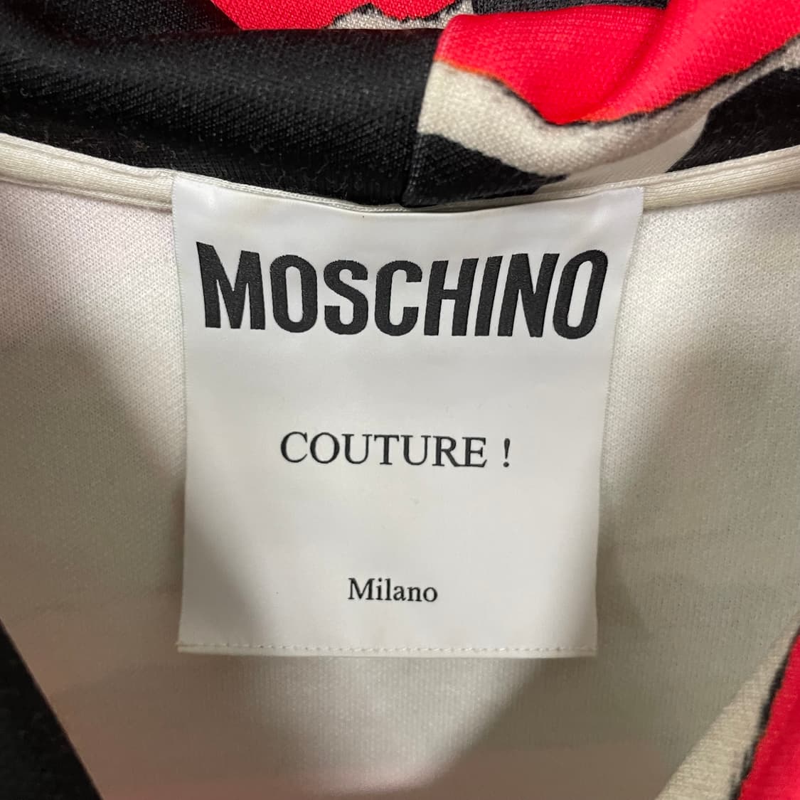 모스키노 꾸띄르 Ripped palper 프린팅 후드티 상품이미지4