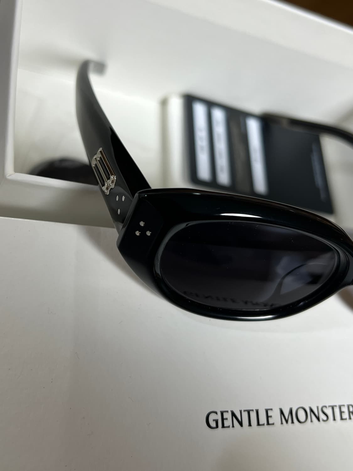 젠틀몬스터 보이드 선글라스 상품이미지3