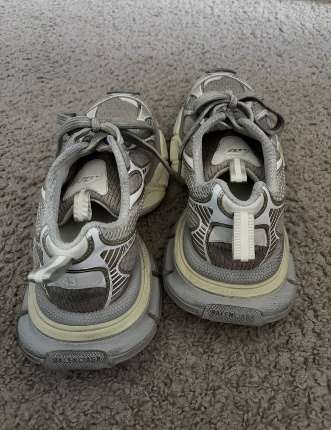 발렌시아가 3xl 에그쉘 43 상품이미지2