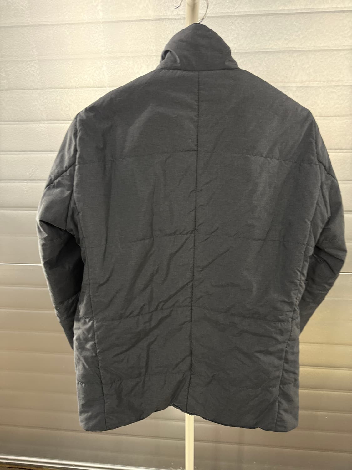 일레븐티 구스다운 패딩자켓 그레이 상품이미지5