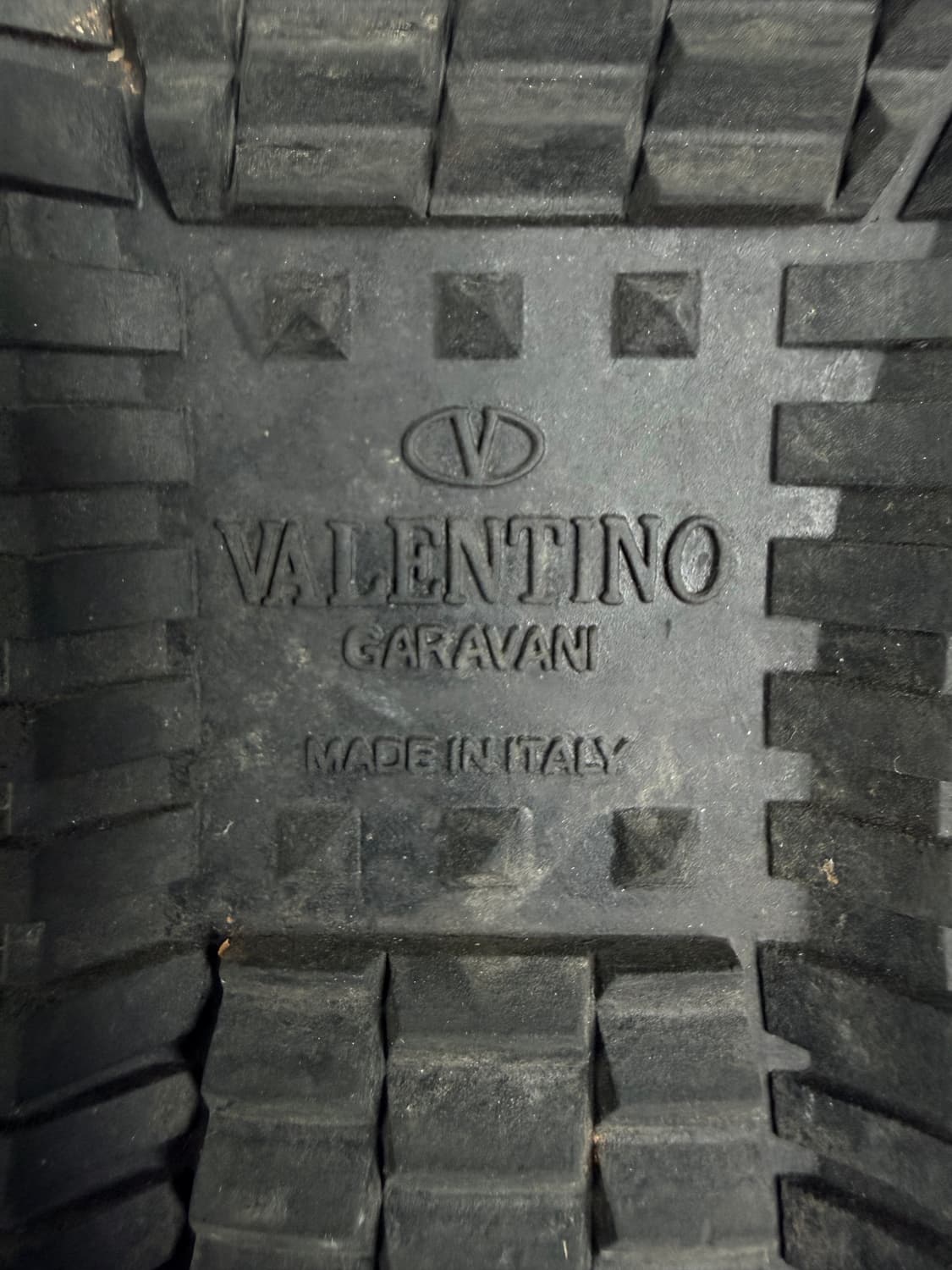 발렌티노 가라바니 로크러너 스니커즈 블랙 카무플라주 상품이미지7