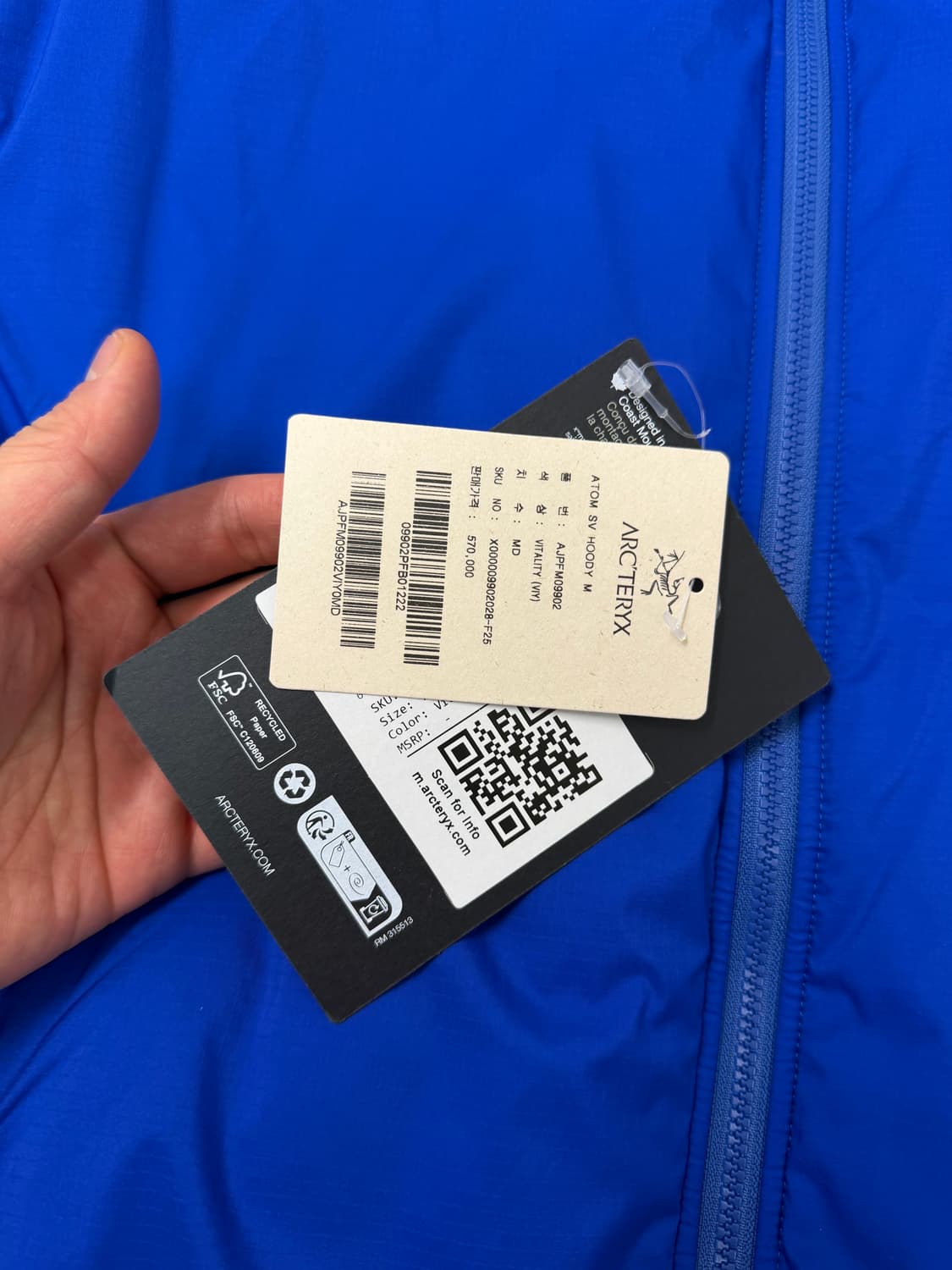 아크테릭스 아톰 sv M 사이즈  상태 9.3/10  가격텍까지 있어서  상품이미지3