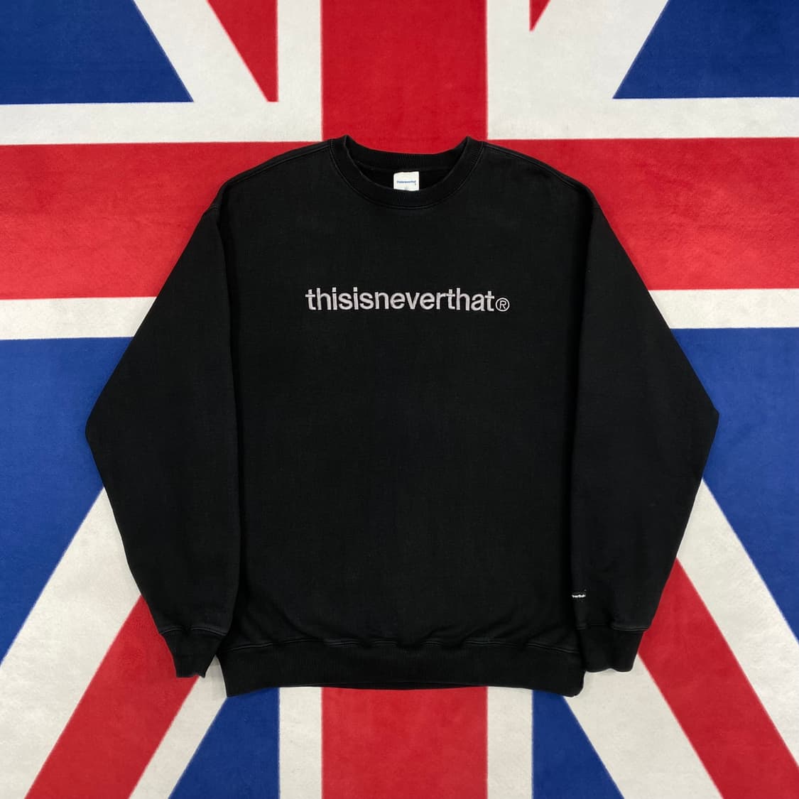 디스이즈네버댓 맨투맨 L  상품이미지1