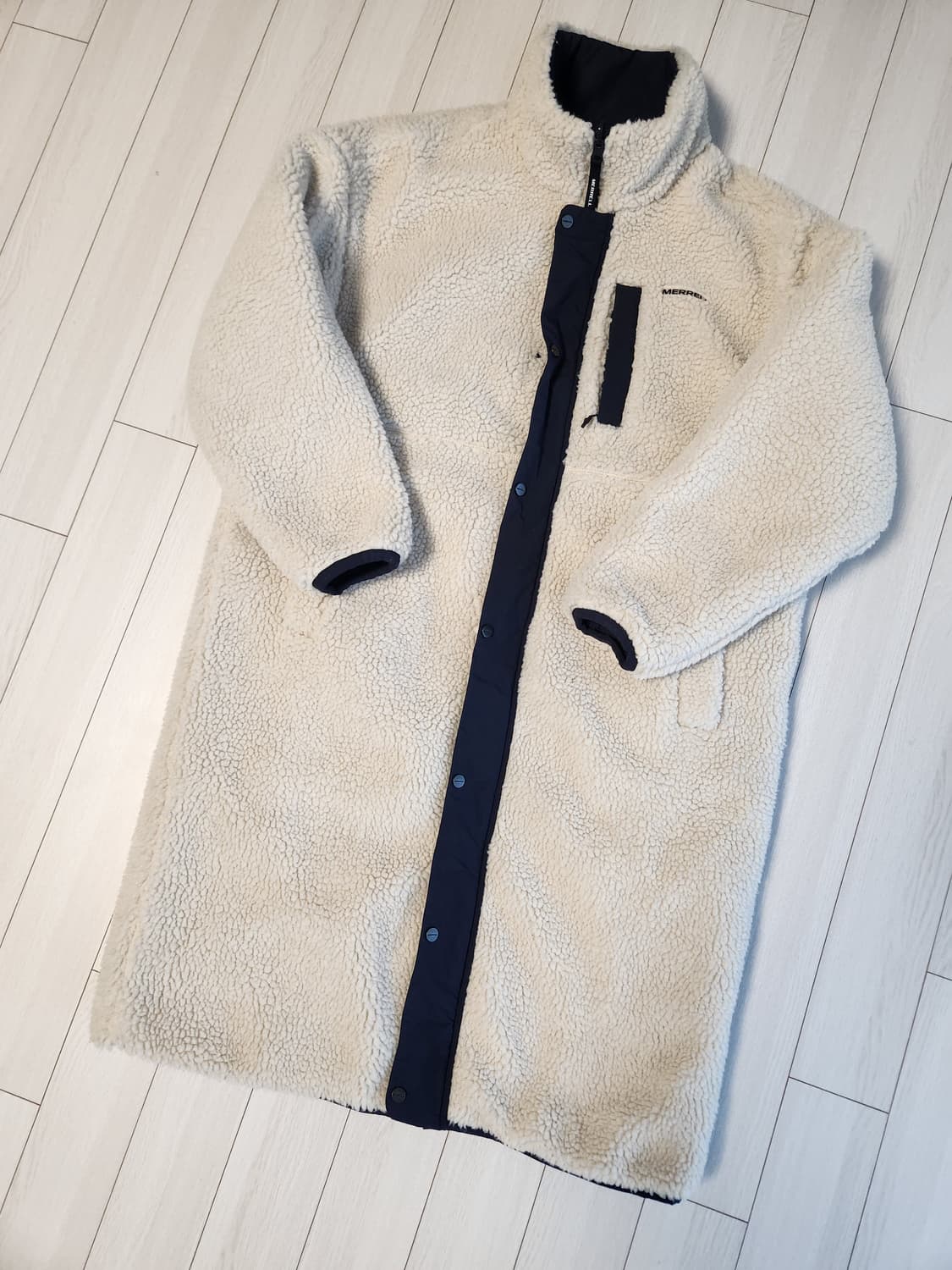 머렐 여성 하이넥 리버시블 롱 플리스 사이즈90(s)

여러 중고사이트에 상품이미지2