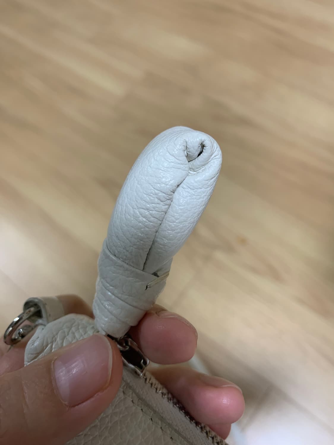 르메르 코인펄스 화이트 상품이미지3