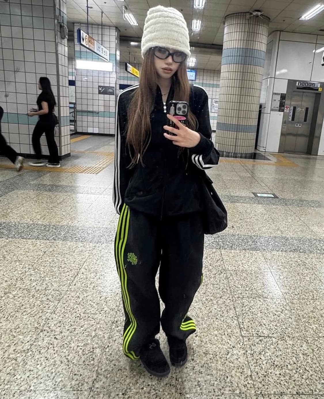 [M]Always x Adidas track pants 상품이미지2