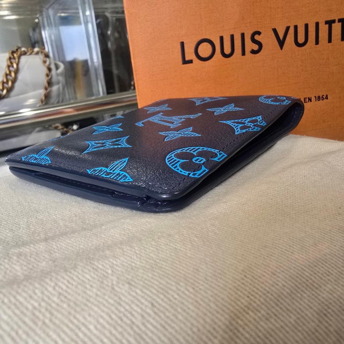 [중고/정품] 루이비통 멀티플 윌릿 반지갑 모노그램 네이비 리버 블루 상품이미지10