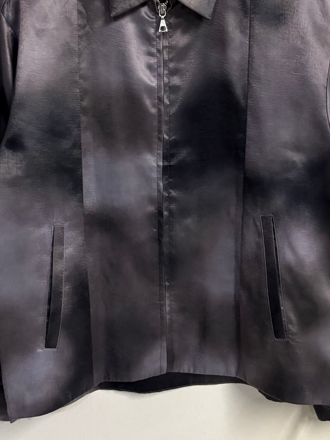 HARE gradient satin zip up shirt jacket  상품이미지3