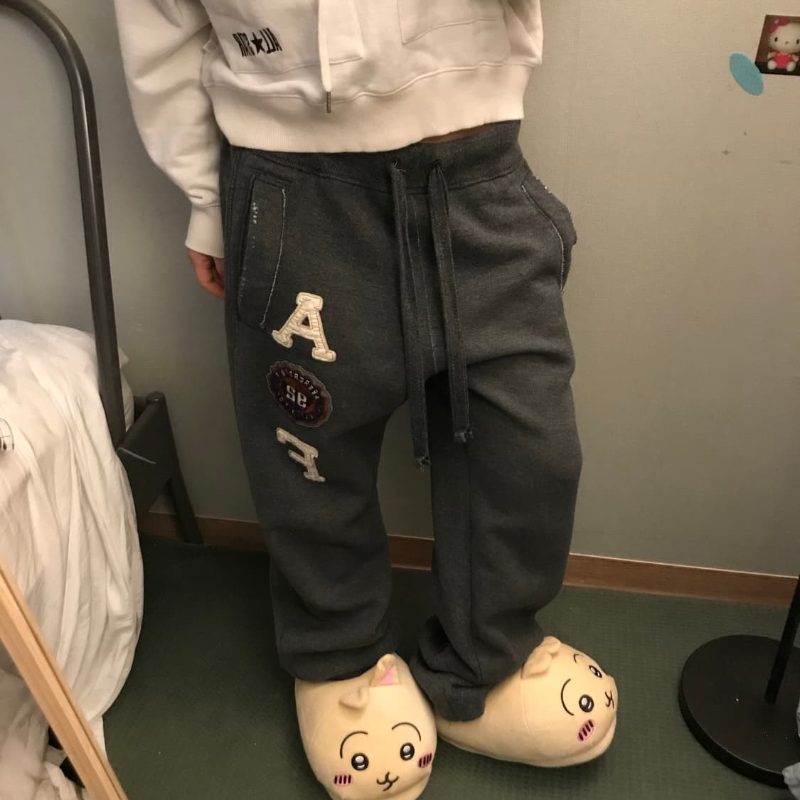 Abercrombie 아베크롬비 기모 데미지 트레이닝팬츠 상품이미지2