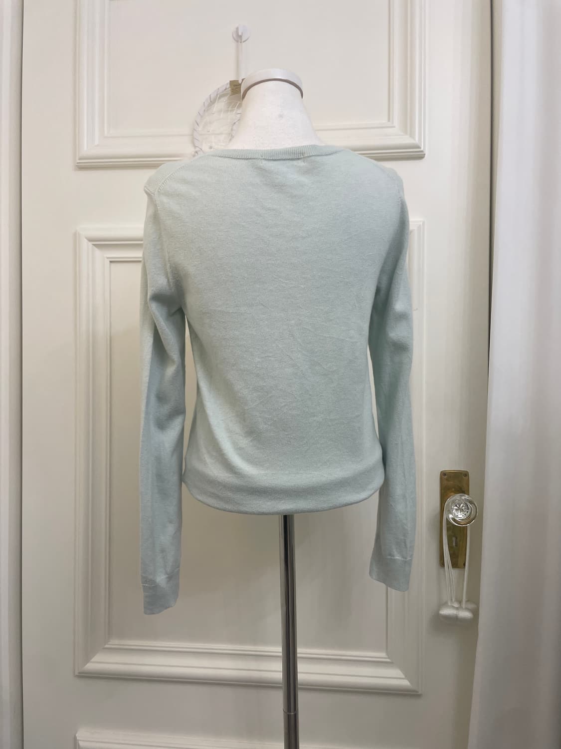 UNIQLO sheer mint basic v-neck knit top 상품이미지3